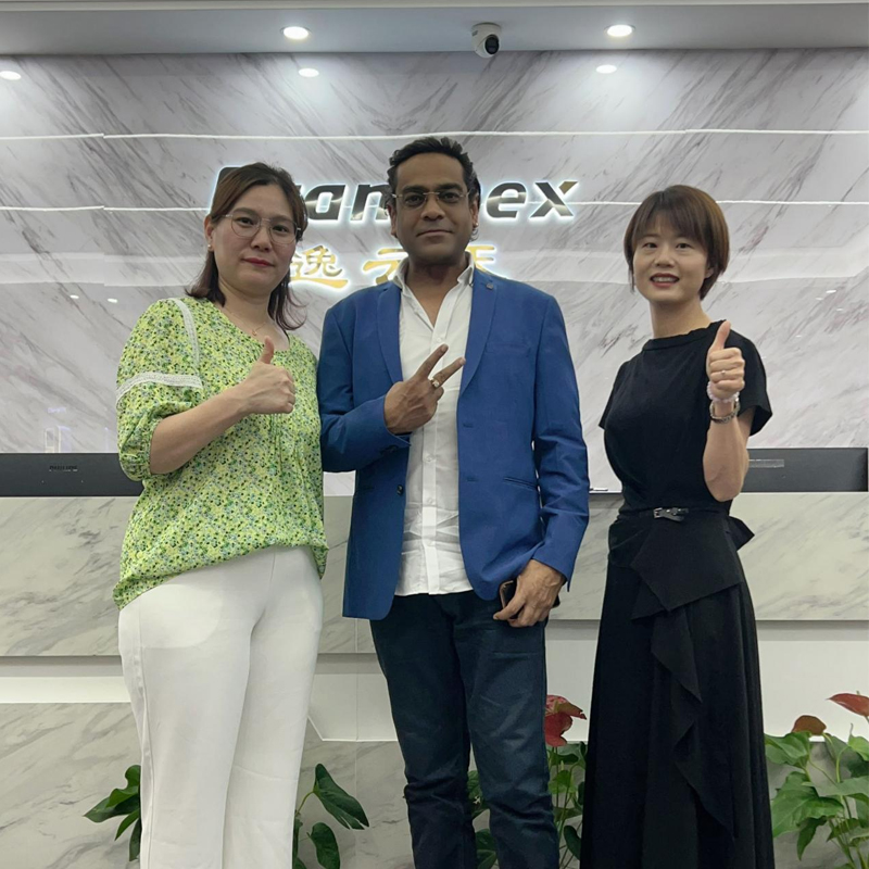 印度客戶慕名來訪逸云天，洽談空氣質(zhì)量監(jiān)測項(xiàng)目合作!